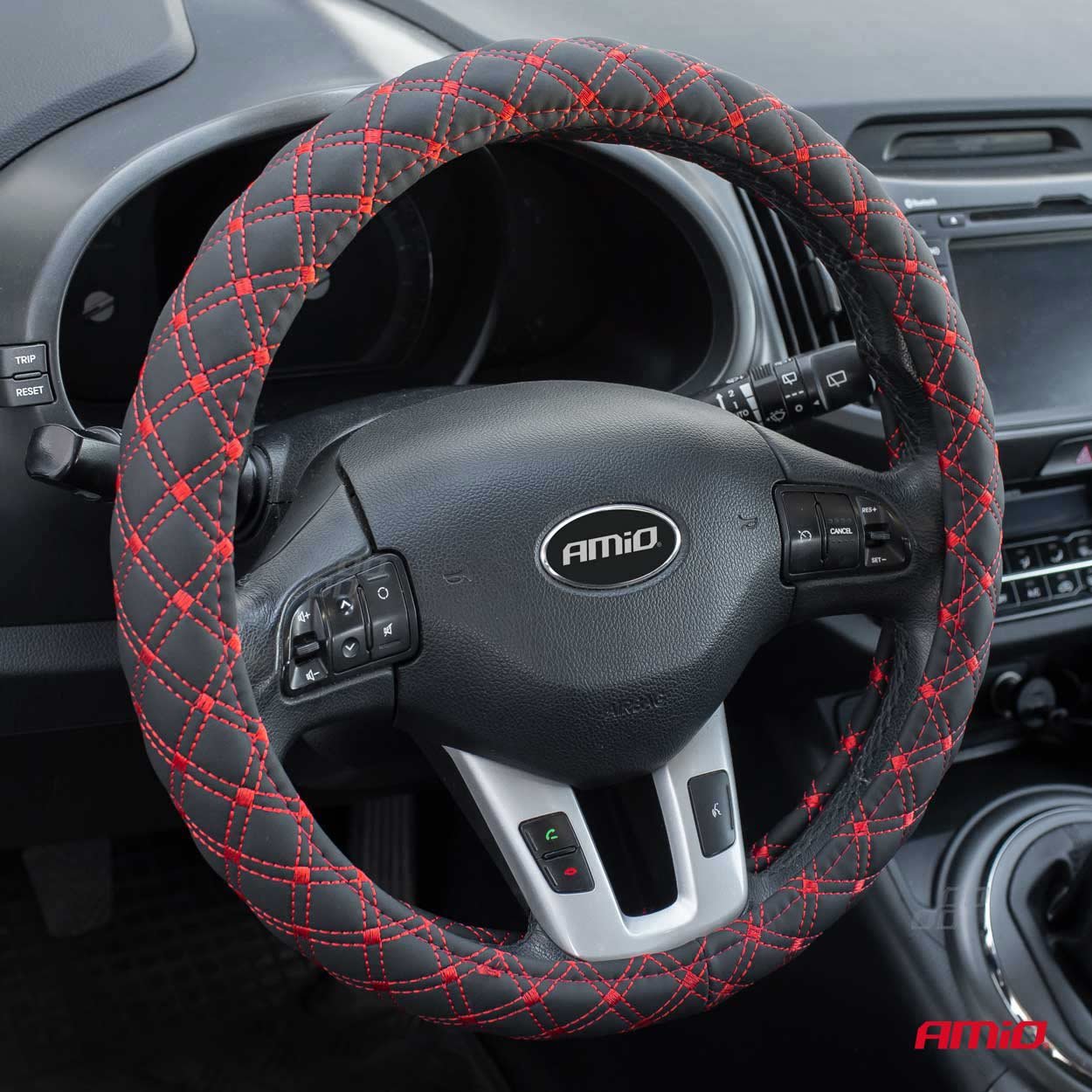 husa volan red seam, swc-40-m (37-39cm) 1 Husa volan Red Seam, SWC-40-M (37-39cm)