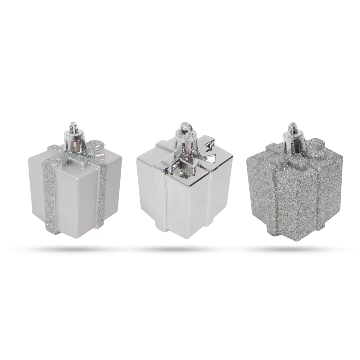 Set decor Craciun, cutii cadou argintii, 6 buc, 4,5 cm - imagine 2