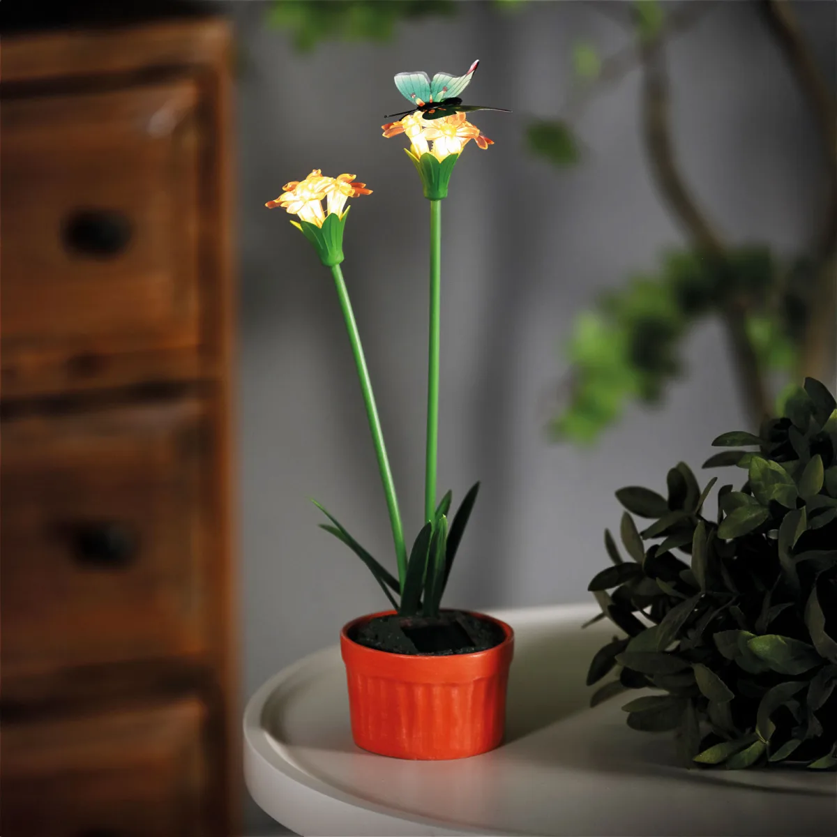 Lampa solara, floare rosie, 10 LED, alb cald,  8 x 8 x 32 cm, iluminat decorativ gradina, cu tarus, IP44