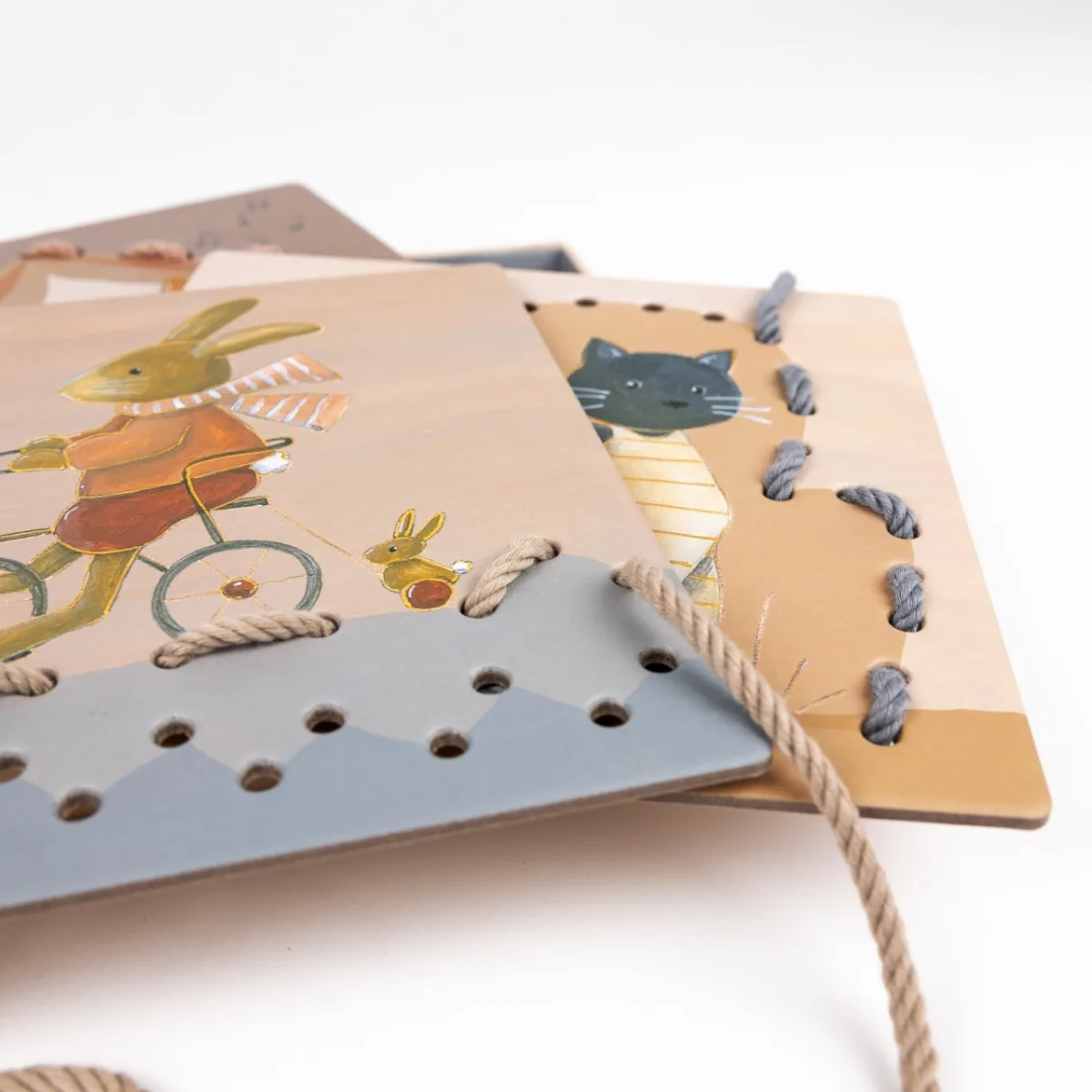 Planse de cusut cu siret, Egmont Toys - imagine 3