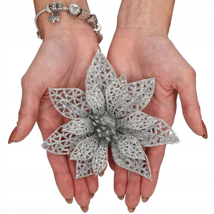 Set 10 ornamente pentru bradul de Craciun, stea Poinsettia, 10cm, argintiu 2 Set 10 ornamente pentru bradul de Craciun, stea Poinsettia, 10cm, argintiu - imagine 2