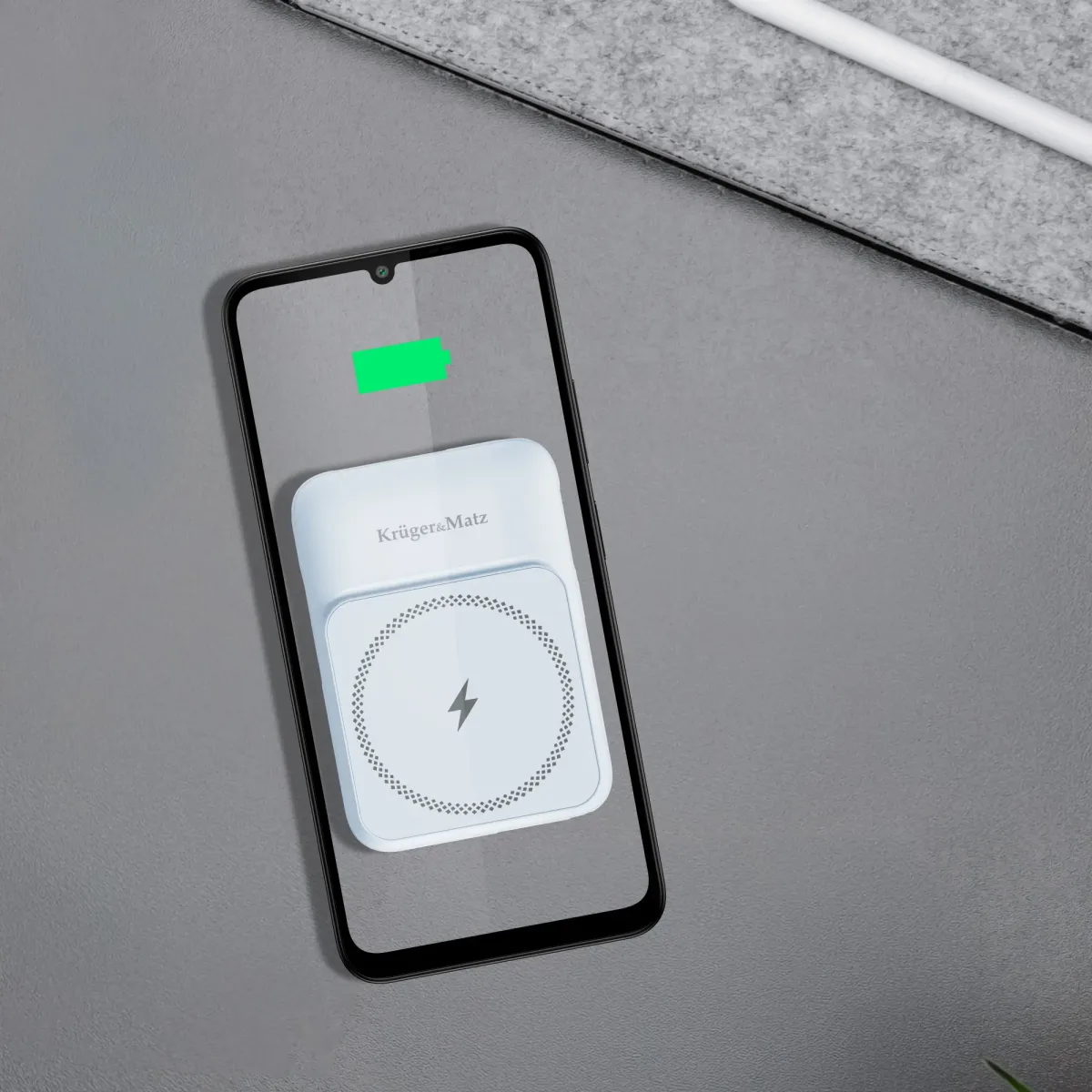 Power Bank inductie Kruger&Matz KM0913-BL 10000mAh Li-ion Mag Safe wireless 15W / USB-C 20W /USB-A 22.5W / Lightning 10W - imagine 7