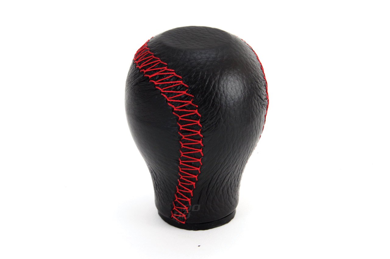 nuca schimbator de viteza din piele cu cusatura rosie 1 Nuca schimbator de viteza din piele cu cusatura rosie