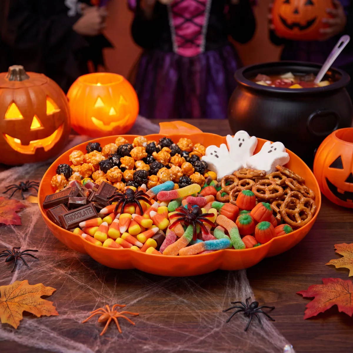Tava decorativa Halloween in forma de dovleac, plastic, 30 x 27 cm, portocaliu - imagine 2