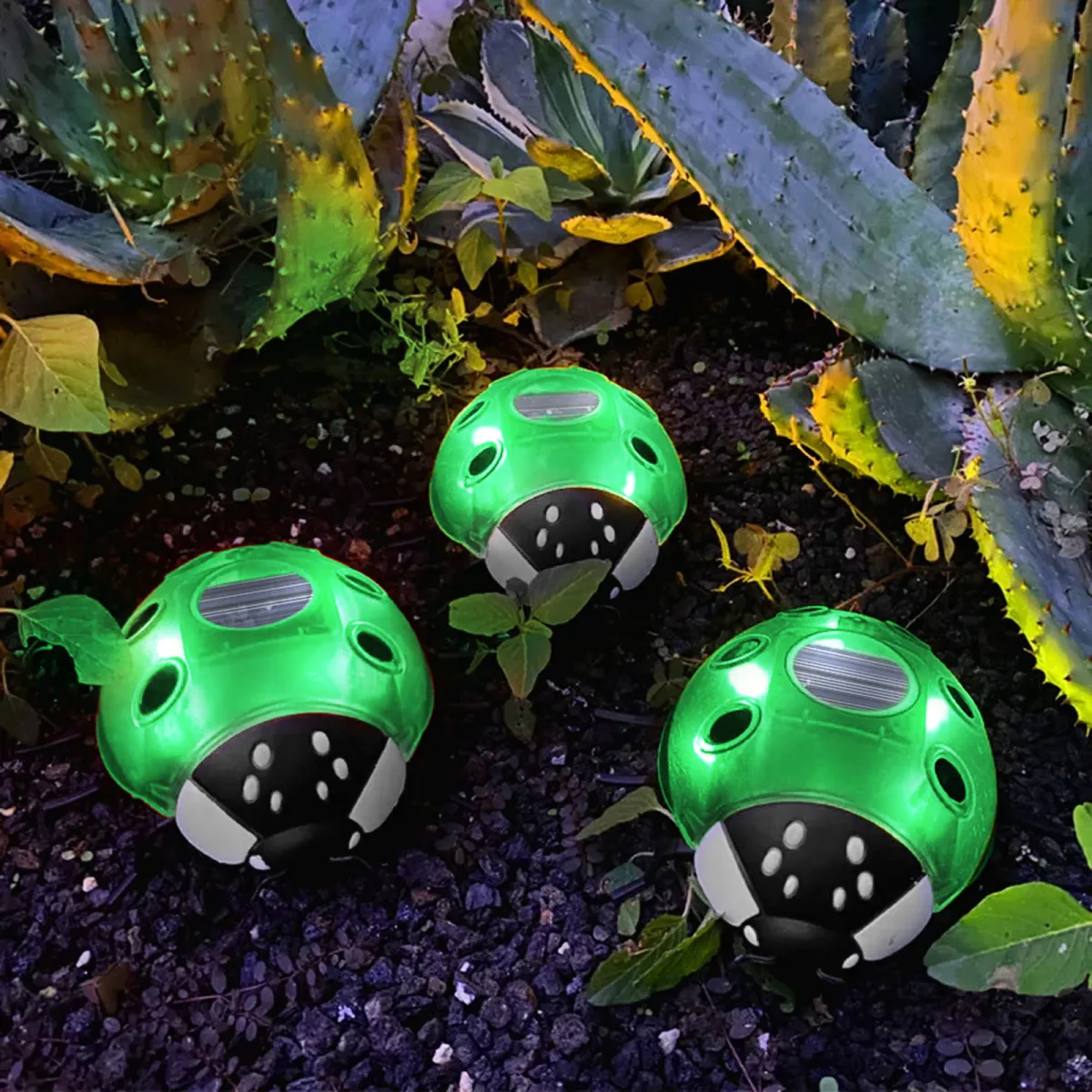 Lampa solara buburuza 6 LED alb cald, decor gradina exterior, iluminat ambiental, verde
