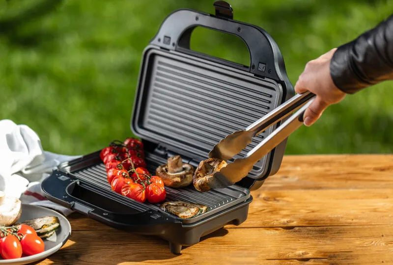 Sandwich-maker 6 in 1, ETA Sorento Plus 5151, 900 W, otel inoxidabil, 6 tipuri de placi detasabile - imagine 4