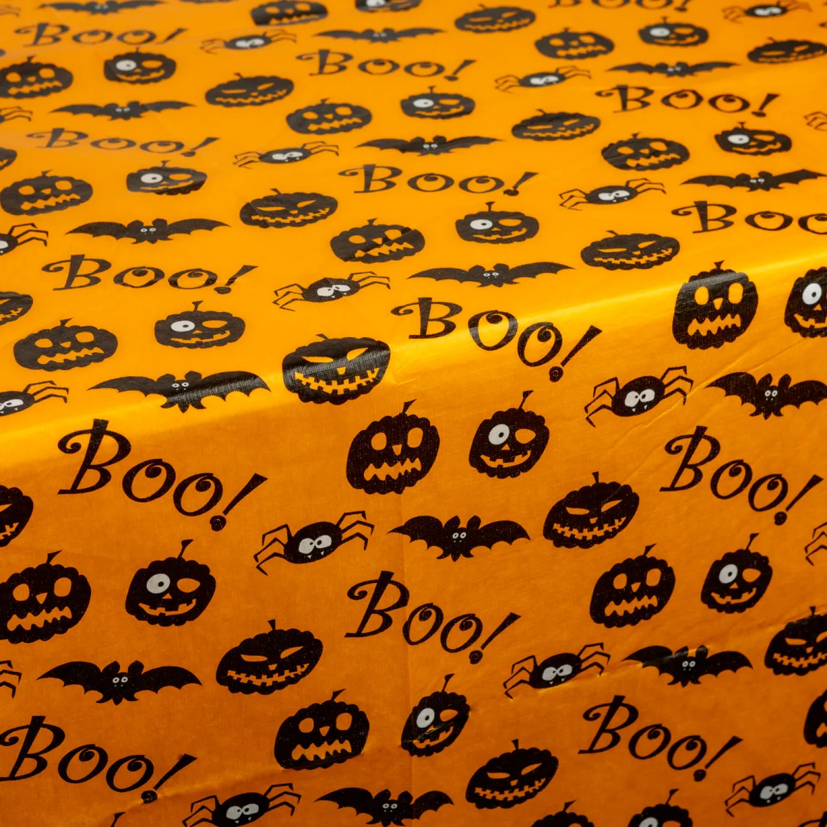 Decor Halloween, fata de masa, flanel, 132 x 178 cm, portocaliu, negru, dovleac, liliac