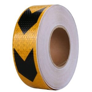 Banda reflectorizanta adeziva tip fagure – SAGEATA NEGRU-GALBEN (rola 5cm x 25m)