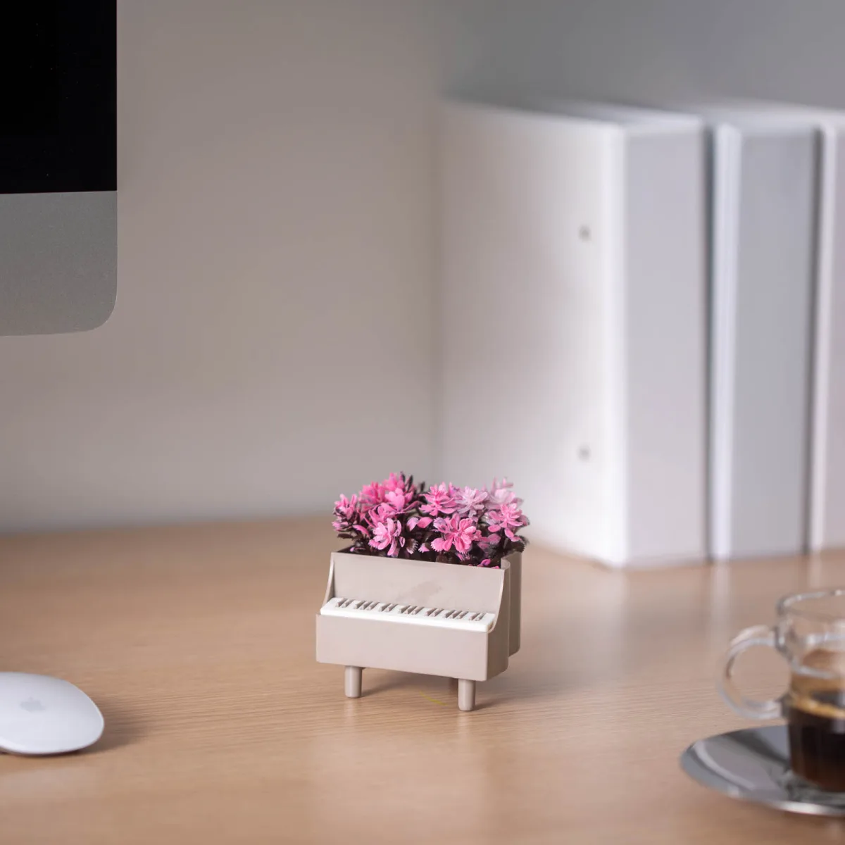 Planta artificiala decorativa suport pian 9 cm, 4 modele, decor casa birou modern - imagine 2