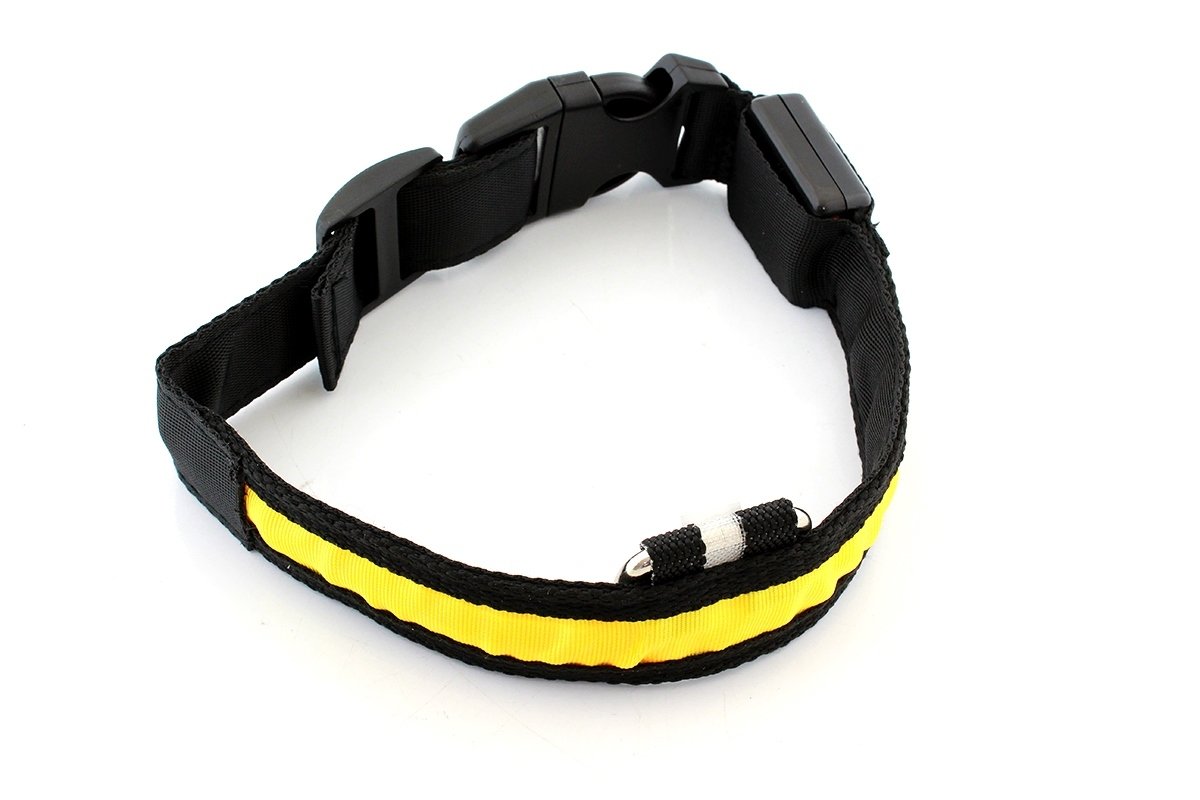 zgarda iluminata cu led pentru caine sau pisica, culoare galben, avx-ag232b 1 Zgarda iluminata cu LED pentru caine sau pisica, culoare Galben, AVX-AG232B