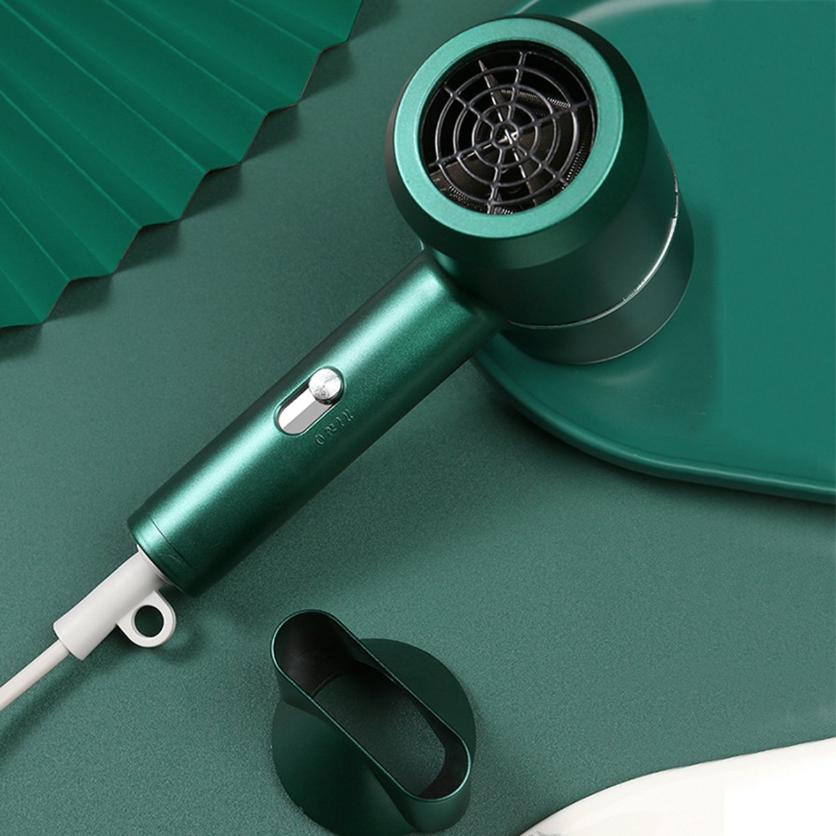 uscator de par pentru casa sau calatorii, alimentare 220v, culoare neagra, avx-ag440e 7 Uscator de par pentru casa sau calatorii, alimentare 220V, culoare Neagra, AVX-AG440E - imagine 7