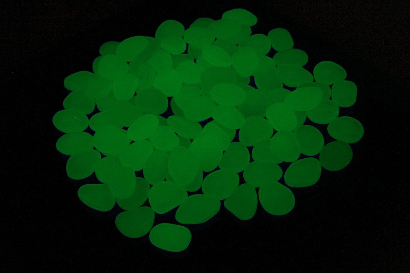 set 100 pietre decorative fluorescente, culoare verde, avx-ag653b 4 Set 100 pietre decorative fluorescente, culoare Verde, AVX-AG653B - imagine 4