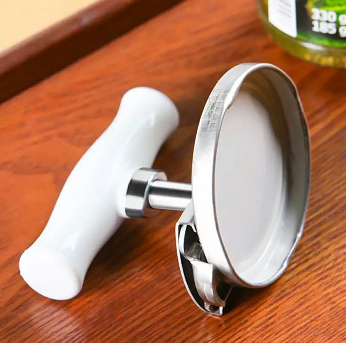 unealta speciala pentru deschis borcane 1 Unealta Speciala pentru deschis borcane