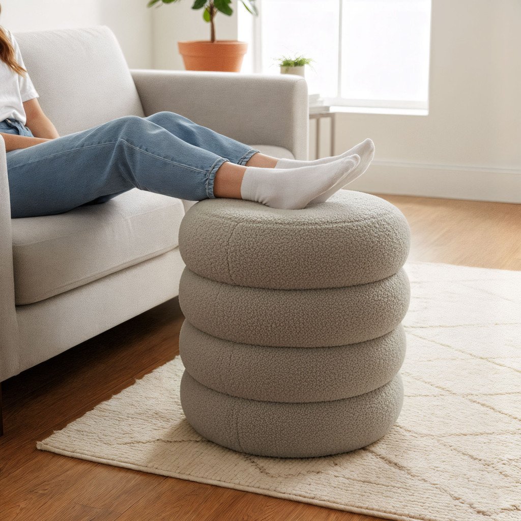 taburet tapitat snuggo cu spatiu de depozitare, velur, diametru 42 cm, inaltime 45 cm, maro mocha 2 Taburet tapitat Snuggo cu spatiu de depozitare, velur, diametru 42 cm, inaltime 45 cm, maro mocha - imagine 2