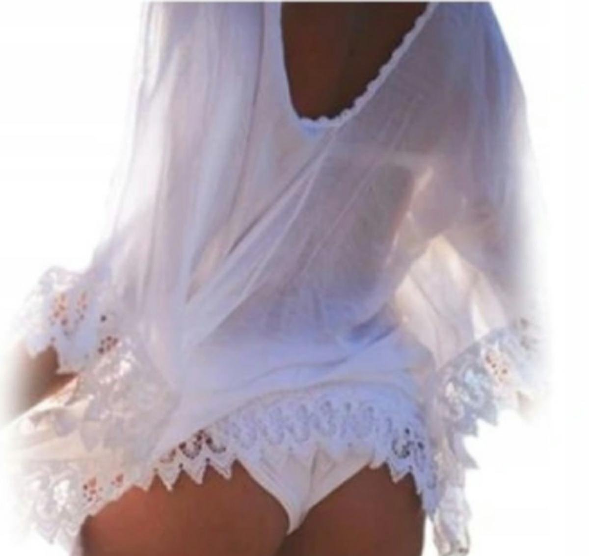 tunica, rochie de plaja aerisita, ușoara și delicata, culoare alba, dimensiune universala 6 Tunica, Rochie de plaja aerisita, ușoara și delicata, culoare Alba, dimensiune Universala - imagine 6