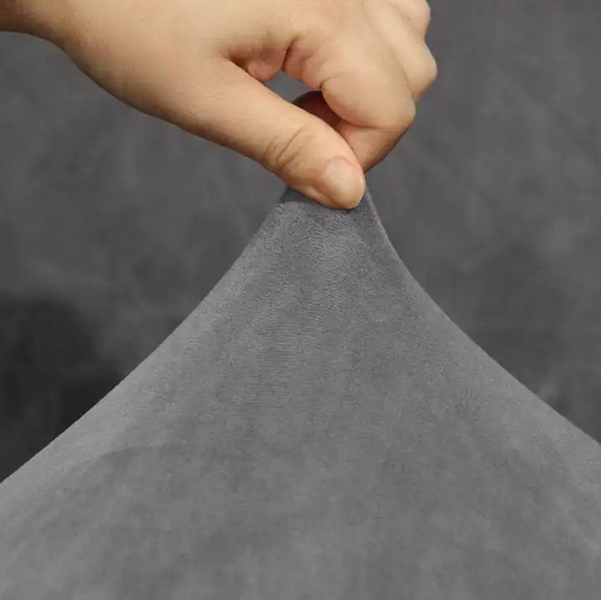 husa universala pentru canapea standard cu 3 locuri, imitatie catifea, culoare gri 3 Husa universala pentru canapea standard cu 3 locuri, imitatie catifea, culoare GRI - imagine 3