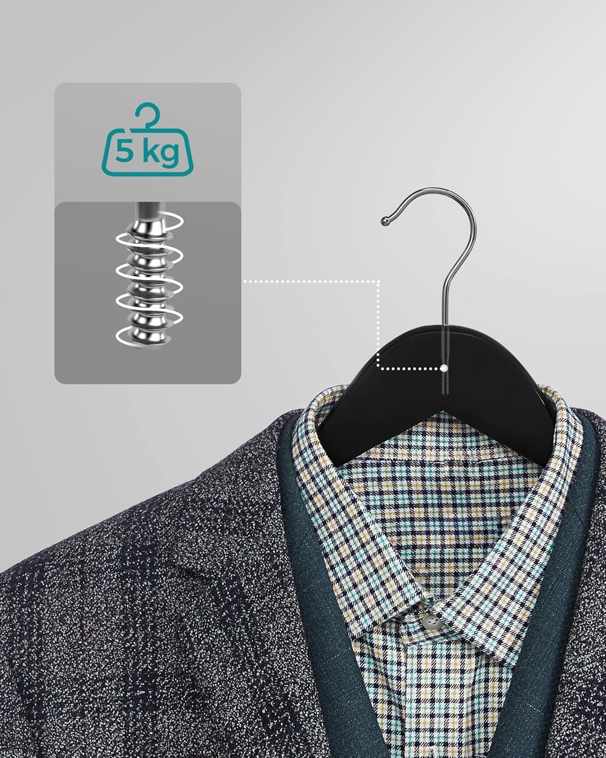 SONGMICS Umerase haine 45x23 cm, set 20 buc, lemn masiv cu bara pentru pantaloni si carlig rotativ, negru 4 SONGMICS Umerase haine 45x23 cm, set 20 buc, lemn masiv cu bara pentru pantaloni si carlig rotativ, negru - imagine 4