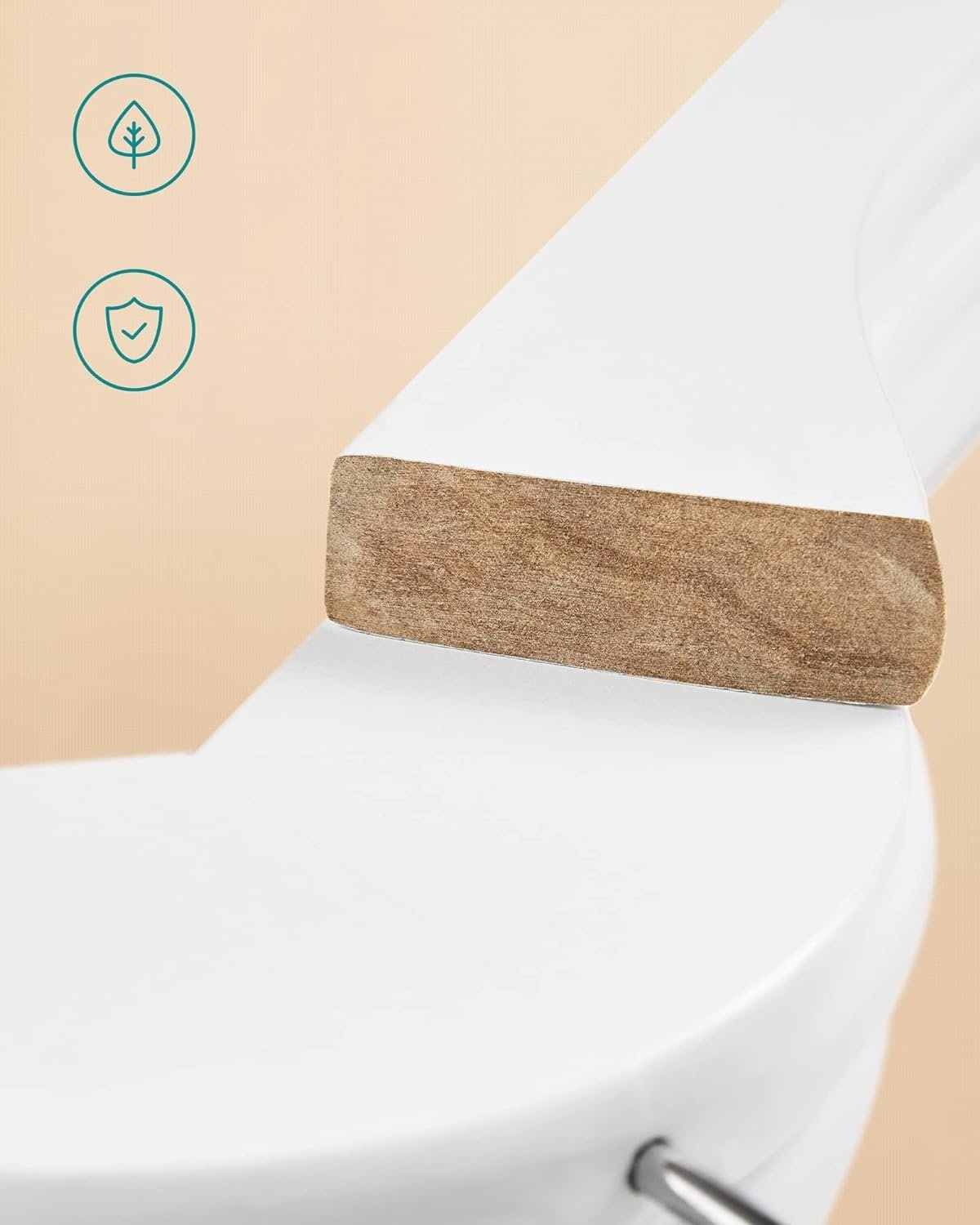 SONGMICS Set de 20 umerase din lemn, cu bara anti-alunecare pentru pantaloni, carlig pivotant la 360°, 45cm, alb 2 SONGMICS Set de 20 umerase din lemn, cu bara anti-alunecare pentru pantaloni, carlig pivotant la 360°, 45cm, alb - imagine 2