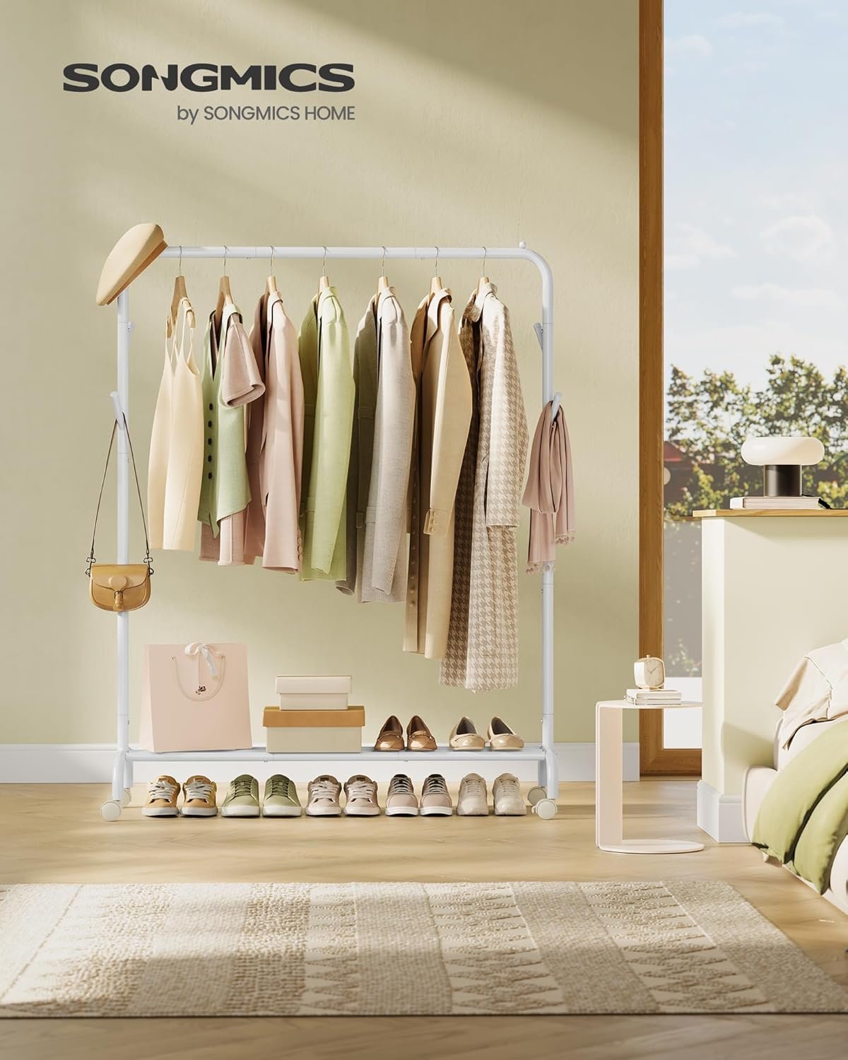 SONGMICS Suport haine metalic cu roti si raft inferior, stil industrial, 103x41x155 cm, alb 4 SONGMICS Suport haine metalic cu roti si raft inferior, stil industrial, 103x41x155 cm, alb - imagine 4