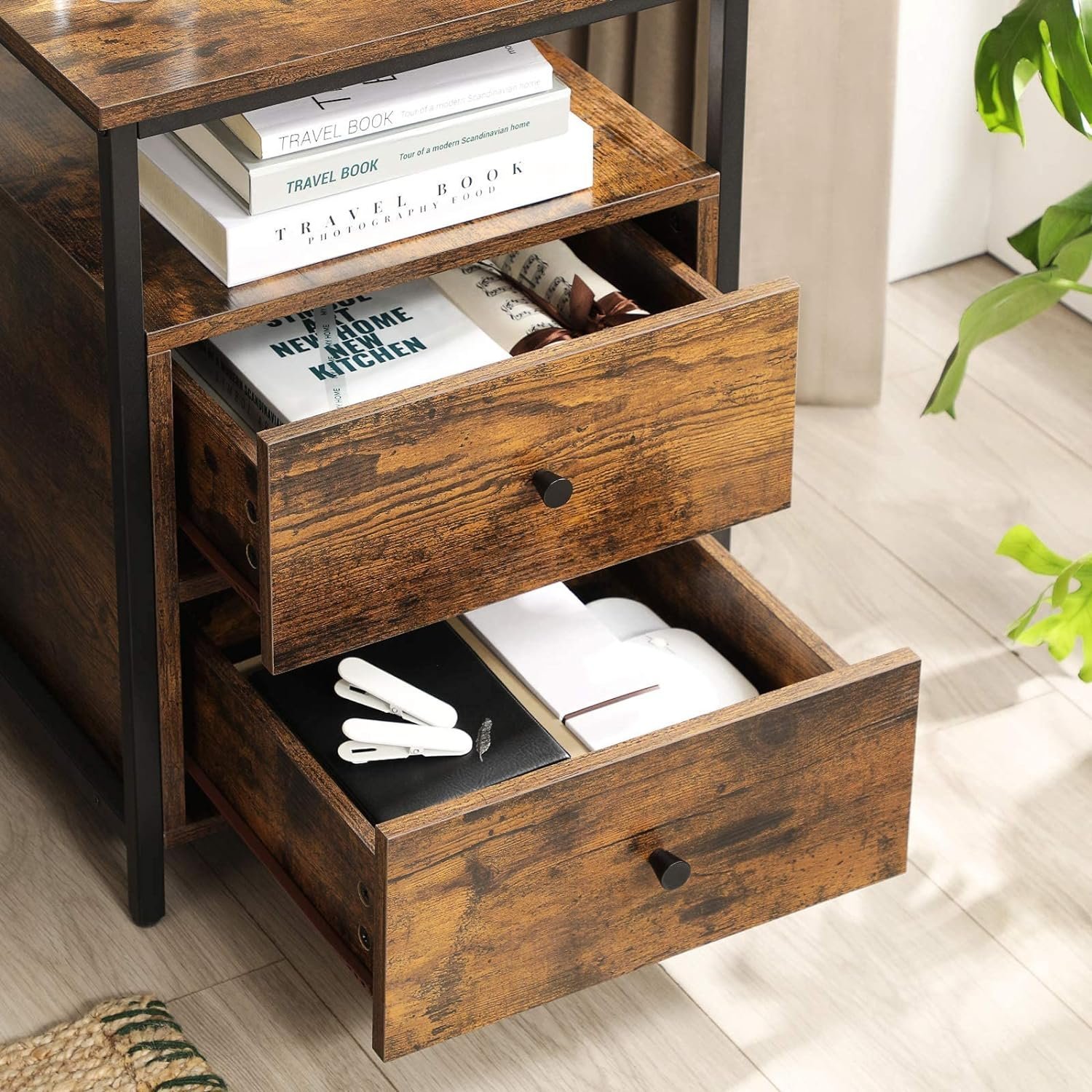 VASAGLE Noptiera cu compartiment deschis, 2 sertare, stil industrial, 45x45x60cm, maro rustic si negru 4 VASAGLE Noptiera cu compartiment deschis, 2 sertare, stil industrial, 45x45x60cm, maro rustic si negru - imagine 4