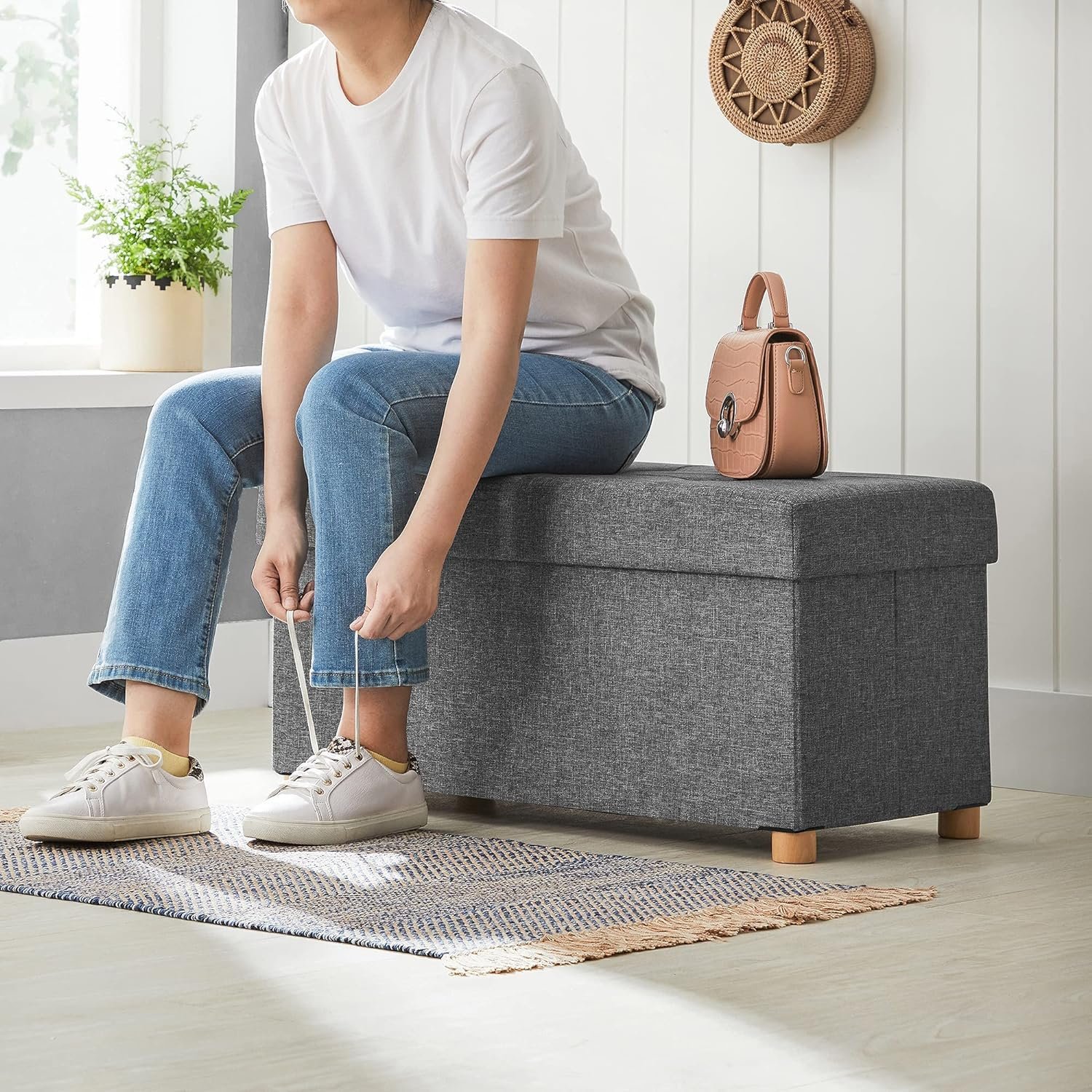 songmics taburet pliabil cu sezut moale, spatiu de depozitare, maxim 300kg, 76x38x40cm, gri inchis 4 SONGMICS Taburet pliabil cu sezut moale, spatiu de depozitare, maxim 300kg, 76x38x40cm, gri inchis - imagine 4