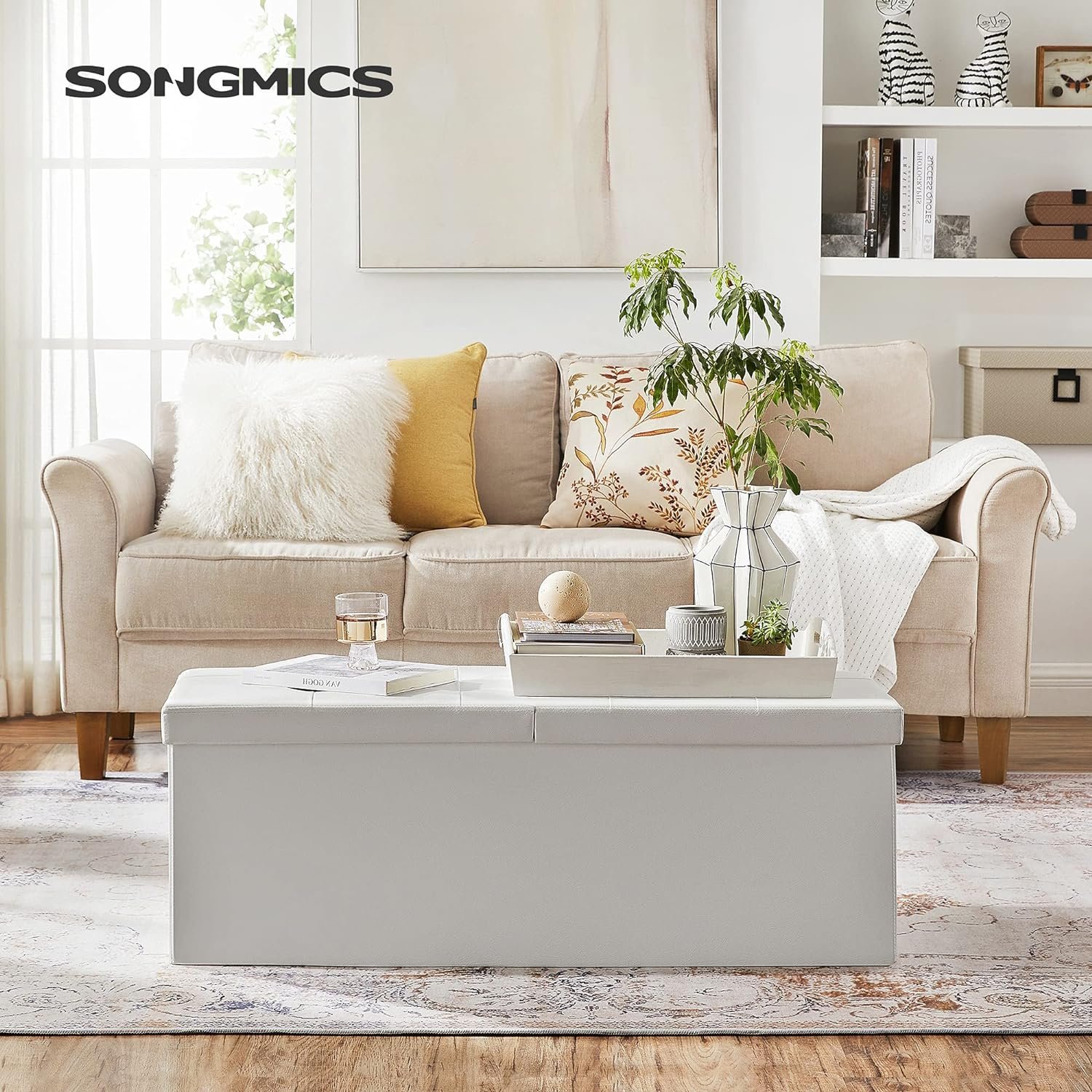 songmics taburet pliabil cu sezut moale, spatiu de depozitare 120litri, maxim 300kg, 110x38x38cm, alb 4 SONGMICS Taburet pliabil cu sezut moale, spatiu de depozitare 120litri, maxim 300kg, 110x38x38cm, alb - imagine 4