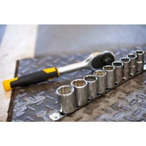 Stanley STMT82666-0, set clichet 1/4″ cu 72 dinti + 10 tubulare, blister