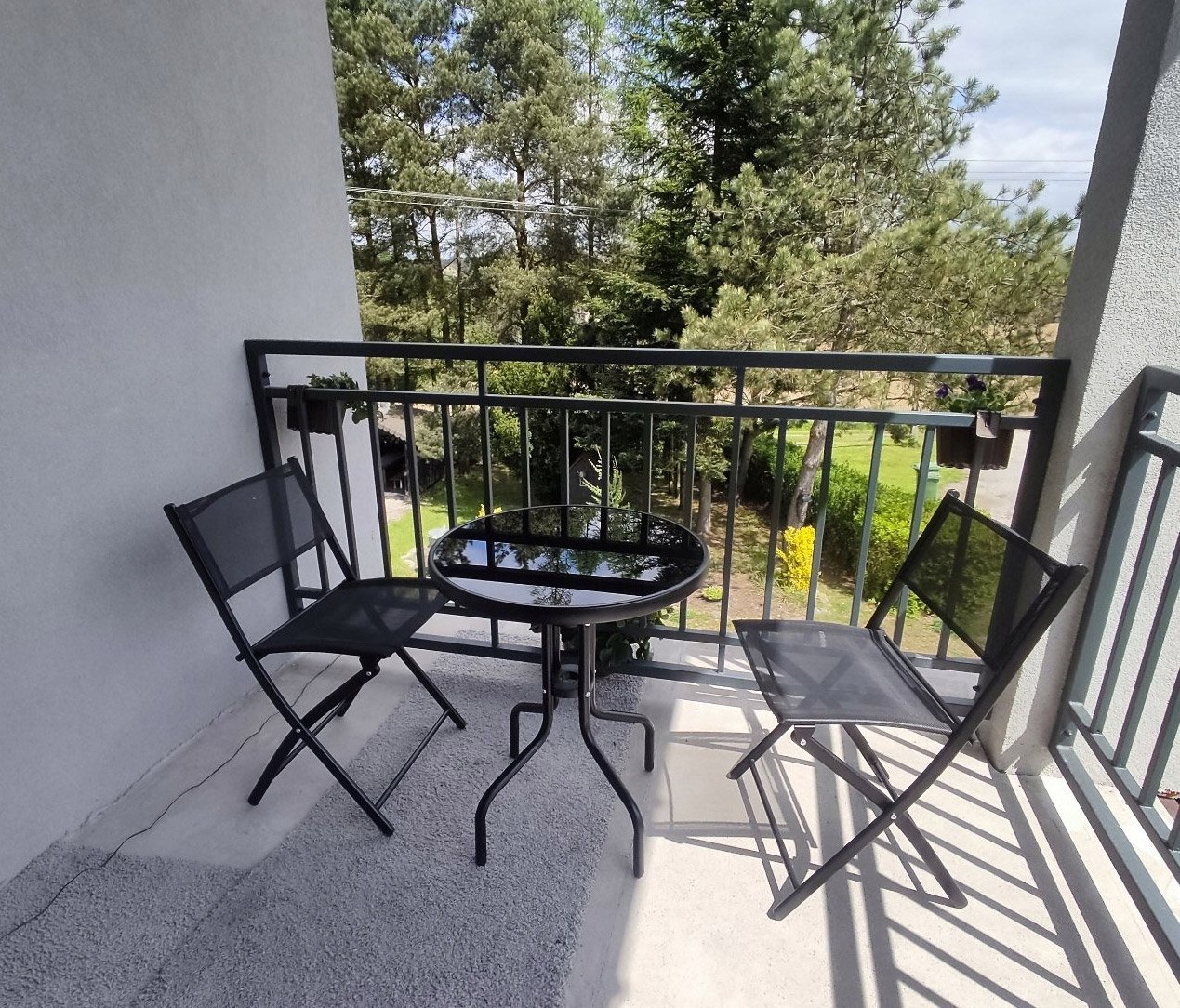 set mobilier gradina sersimo oneiro, 2 scaune pliabile, 1 masa, negru 4 Set mobilier gradina Sersimo Oneiro, 2 scaune pliabile, 1 masa, negru - imagine 4
