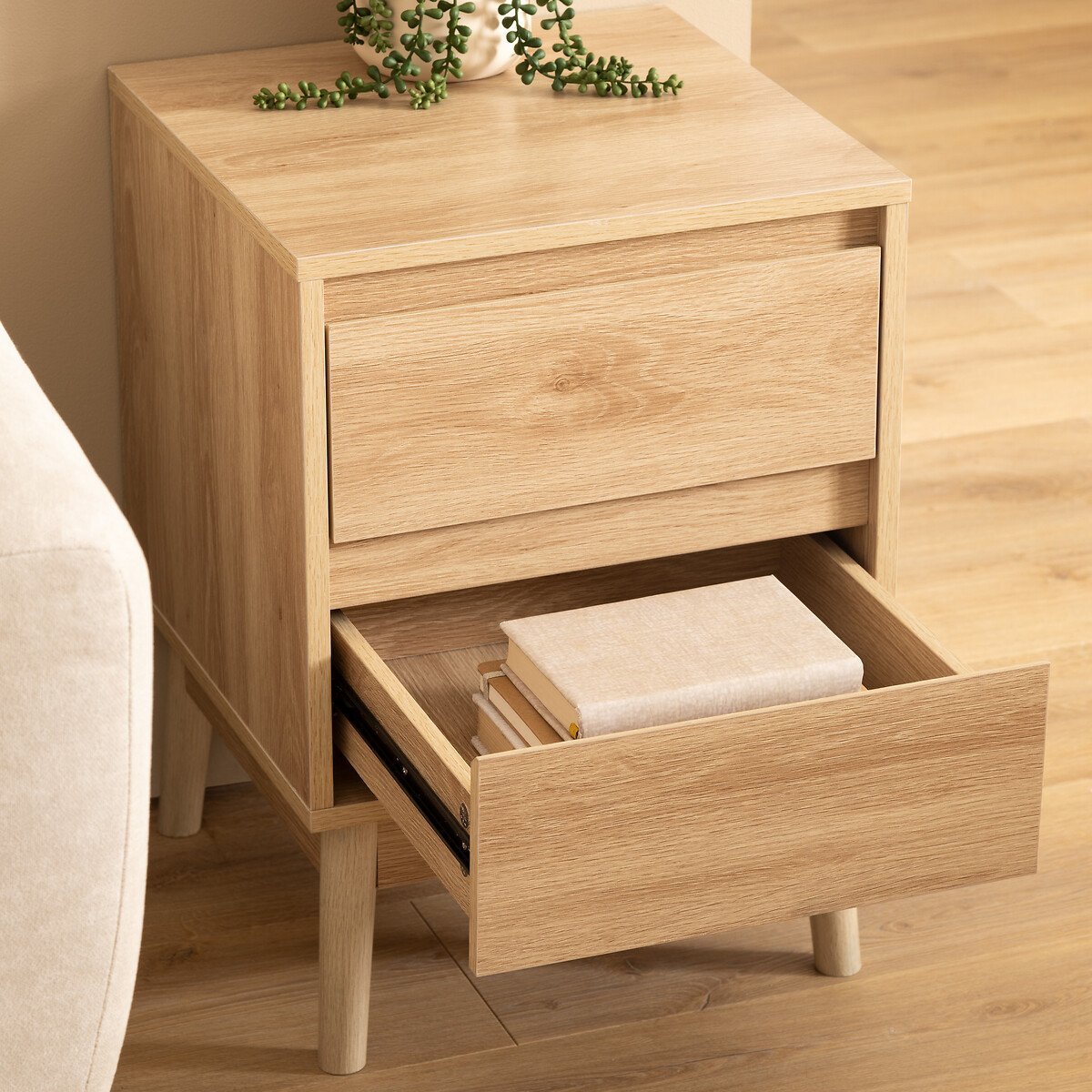 Noptiera 5Five Abana cu 2 sertare, PAL, finisaj stejar, 40x40x56 cm, bej 2 Noptiera 5Five Abana cu 2 sertare, PAL, finisaj stejar, 40x40x56 cm, bej - imagine 2