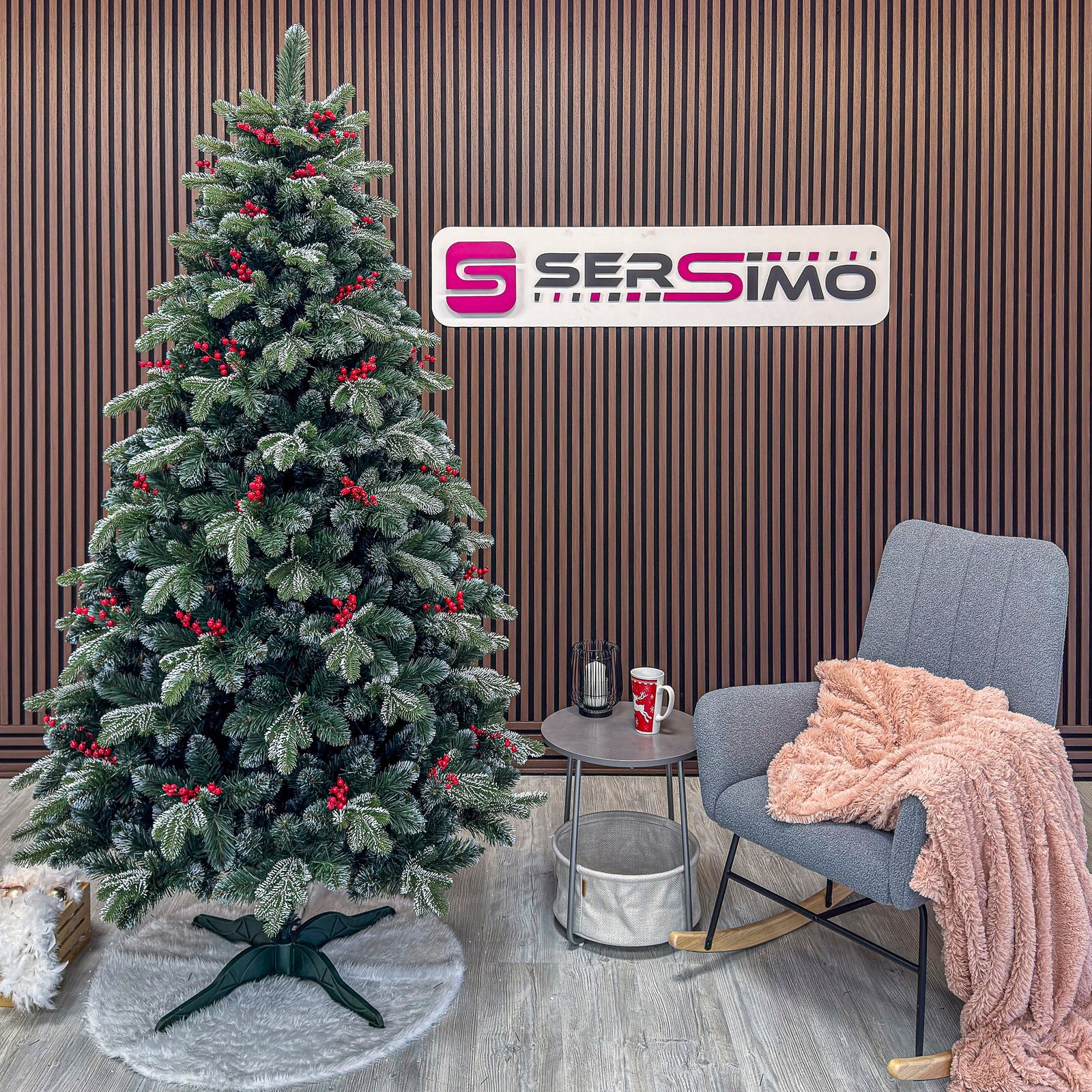 Brad artificial Sersimo, Alexima Elite, verde nins cu merisoare, mix 2D+3D, 230 cm 1 Brad artificial Sersimo, Alexima Elite, verde nins cu merisoare, mix 2D+3D, 230 cm