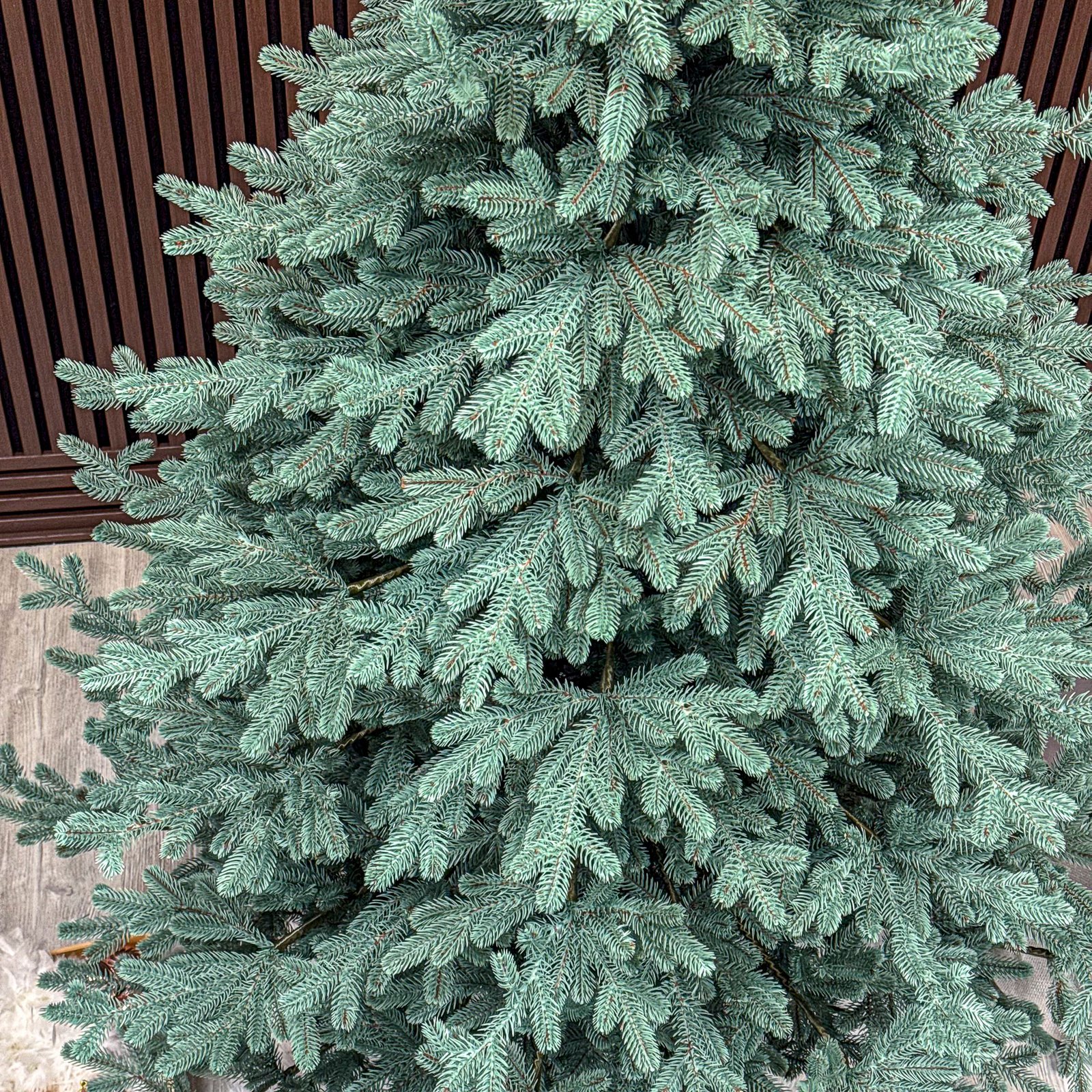 brad artificial christmas deluxe by sersimo, viena select argintiu, integral 3d, 230cm 2 Brad artificial Christmas Deluxe by Sersimo, Viena Select argintiu, integral 3D, 230cm - imagine 2