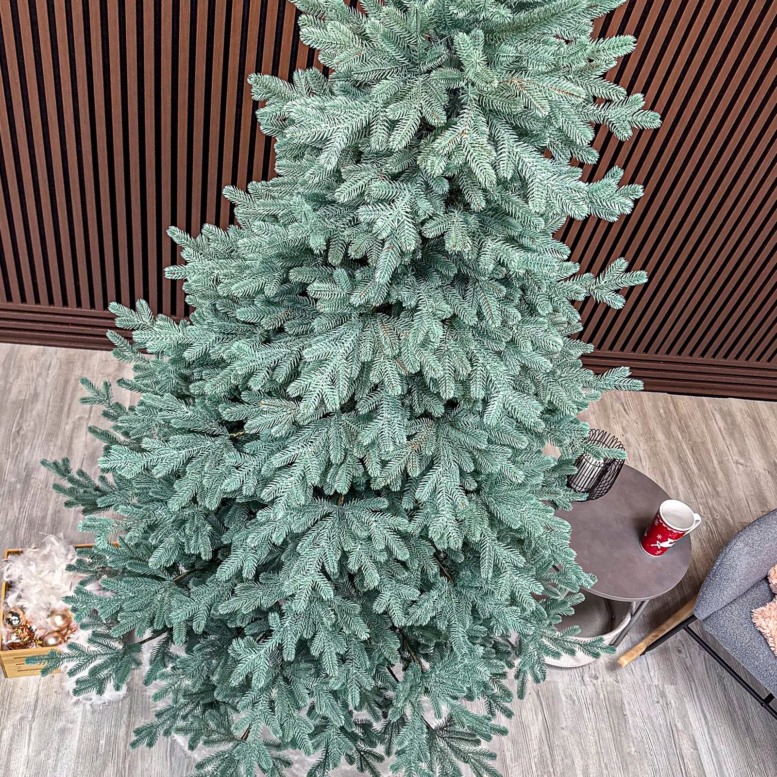 brad artificial christmas deluxe by sersimo, viena select argintiu, integral 3d, 230cm 4 Brad artificial Christmas Deluxe by Sersimo, Viena Select argintiu, integral 3D, 230cm - imagine 4
