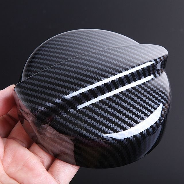 folie colantare auto carbon 5d lacuit negru (3m x 1,52m) 6 Folie colantare auto Carbon 5D Lacuit Negru (3m x 1,52m) - imagine 6