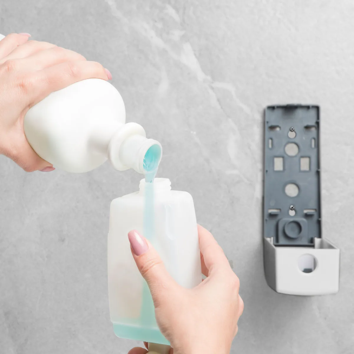 Dozator sapun lichid 350ml, montaj perete, pompa manuala, plastic, alb - imagine 3