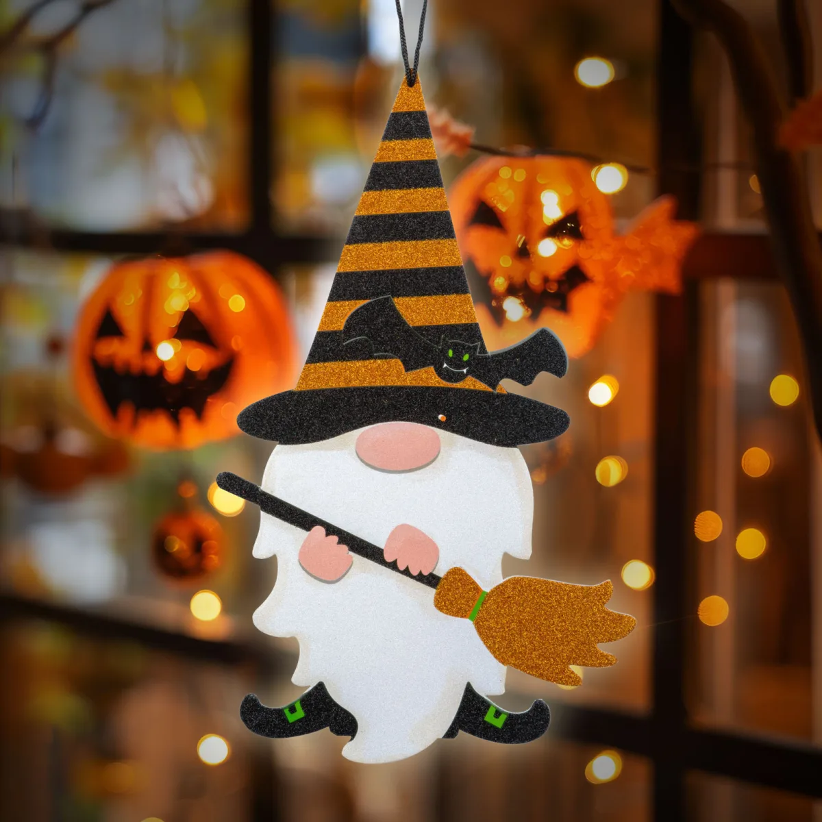 Decor Halloween elf agatat, spuma, 44x26 cm, portocaliu stralucitor, negru