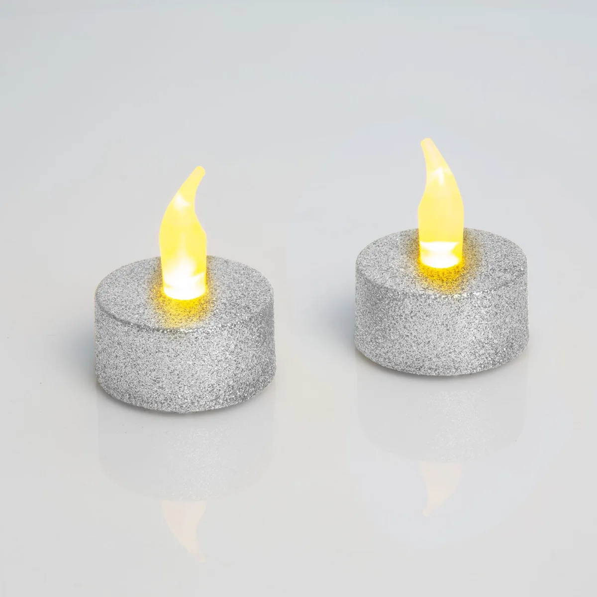 Lumânare tip pastilă cu LED CADOU CU BATERIE