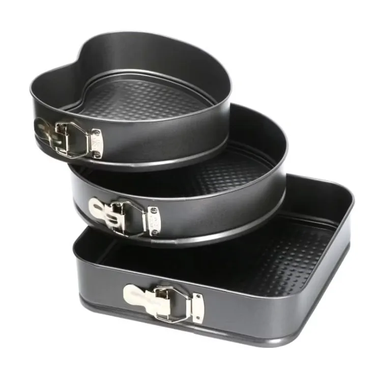 Set 3 Tavi pentru Prajituri Macvi® din metal diverse forme negre