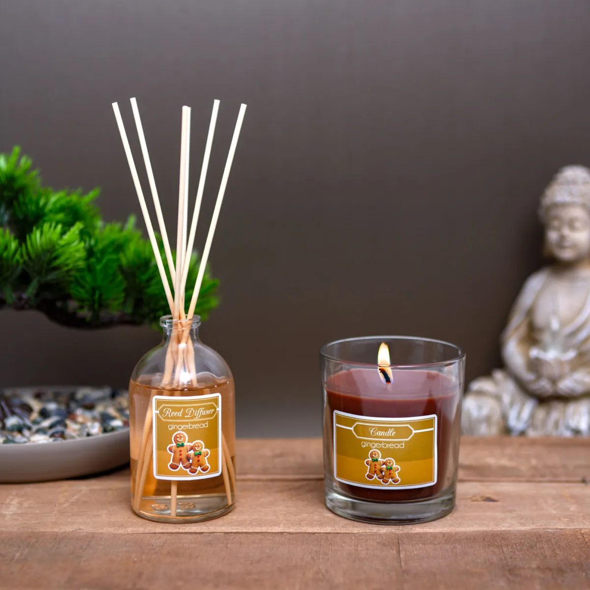 Set lumanare parfumata si difuzor betisoare, aroma turta dulce,  120 g + 100 ml