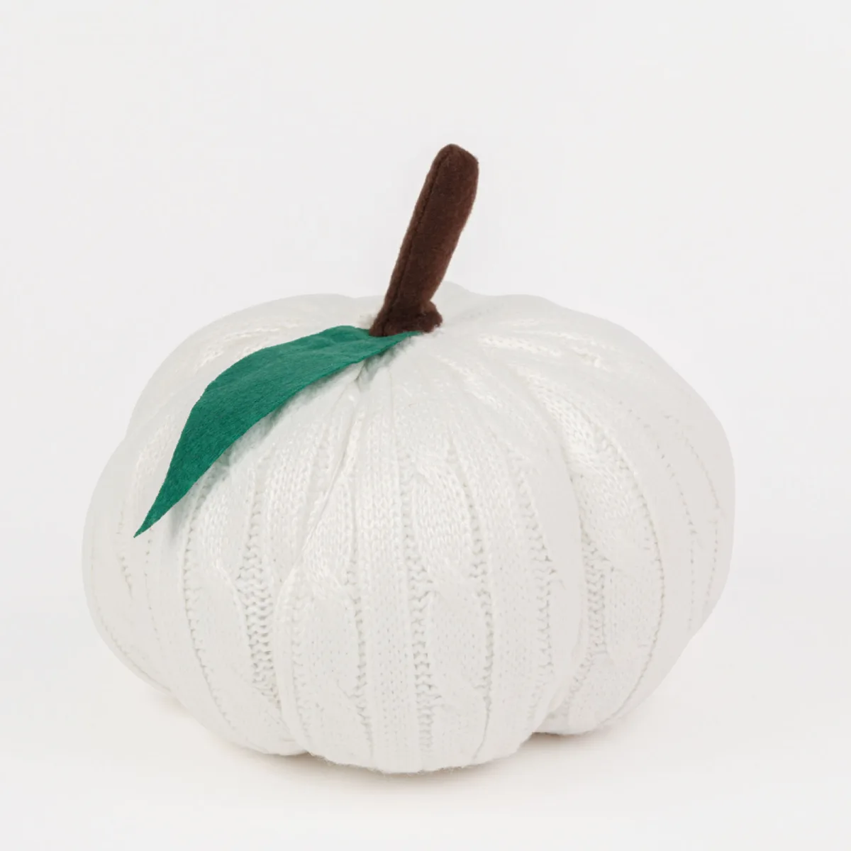 Decor dovleac Halloween alb textil, 20 cm, frunze verzi - imagine 2