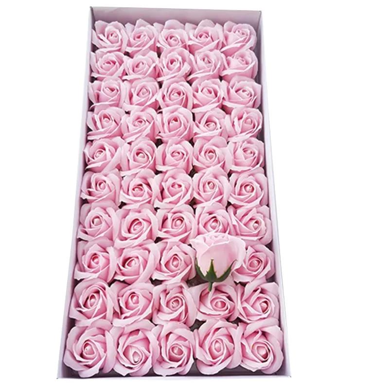 Set 50 trandafiri din sapun, 5x5 cm, calitate premium, decor si cadou elegant, Roz deschis