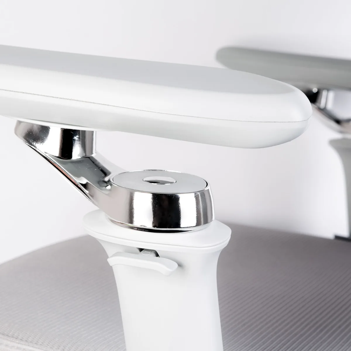 Scaun birou ergonomic cu tetiera si suport picioare, reglabil, gri, rotativ, suport 150 kg - imagine 3
