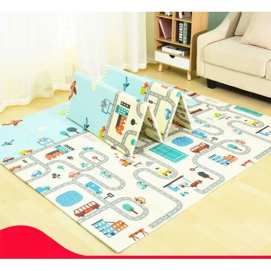 Covoras de joaca pliabil pentru bebelusi Macvi®, 200x150 cm, cu doua fete traseu cu sosele si tematica padure, material sigur si moale - imagine 3