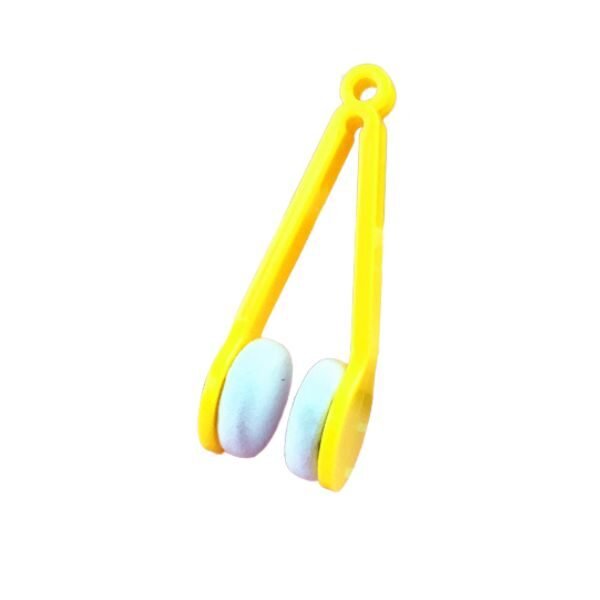 Instrument cu 2 capete din microfibra pentru curatarea si intretinerea lentilelor de ochelari, 7×2 cm, Galben