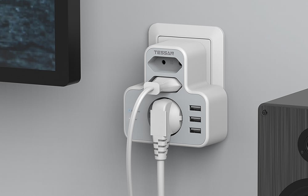 priza multipla tessan ts-327, 3 prize, 3 porturi usb, 240 v, alb ,3600w 16a 2 Priza Multipla Tessan TS-327, 3 Prize, 3 Porturi USB, 240 V, Alb ,3600W 16A - imagine 2